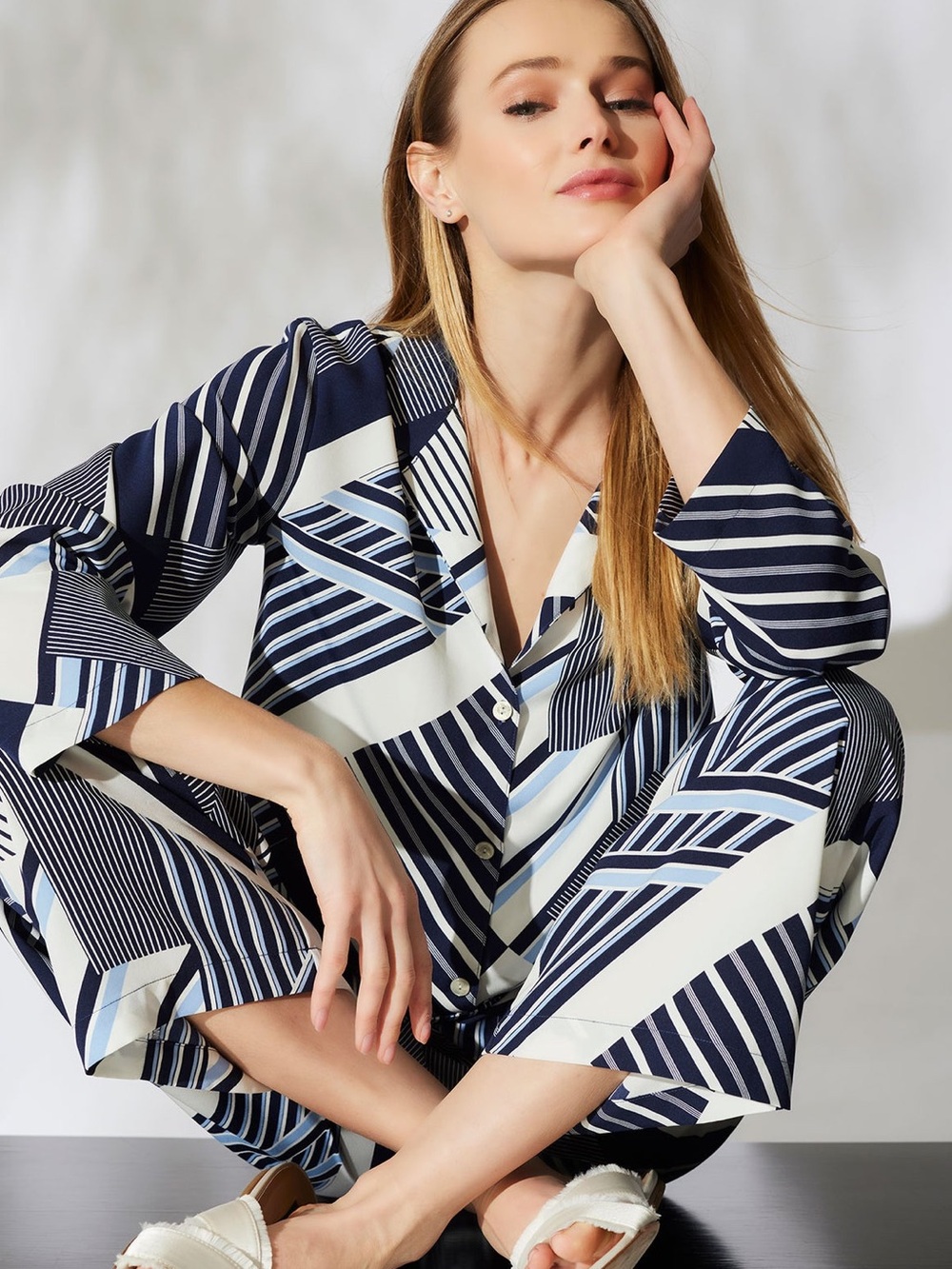 NWT Natori Shima Notch PJ Powder Blue Navy S $195